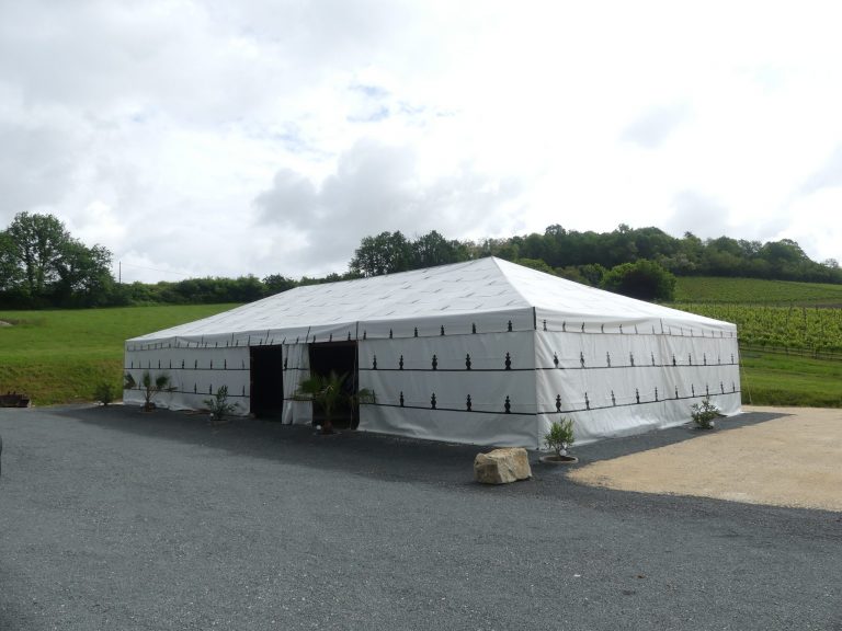 Tente caïdale en dordogne